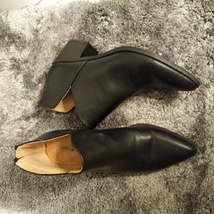 Indigo Rd. NADIA black booties